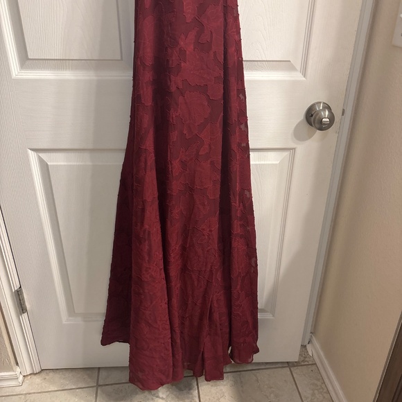 Lulus Let There Be Romance Burgundy Burnout Floral Maxi Dress Red - Size S - Picture 4 of 6